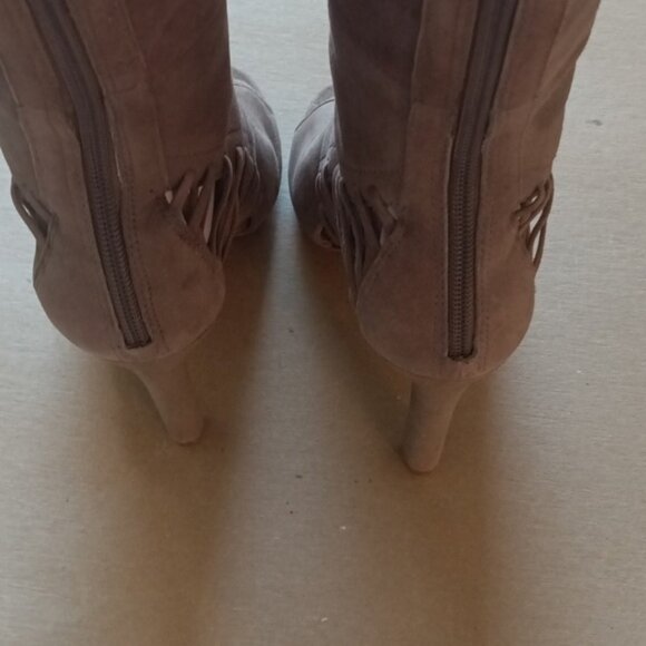 NWT Vince Camuto suede over the knee boots open toe Size 5.5M Shassa style - Picture 5 of 14